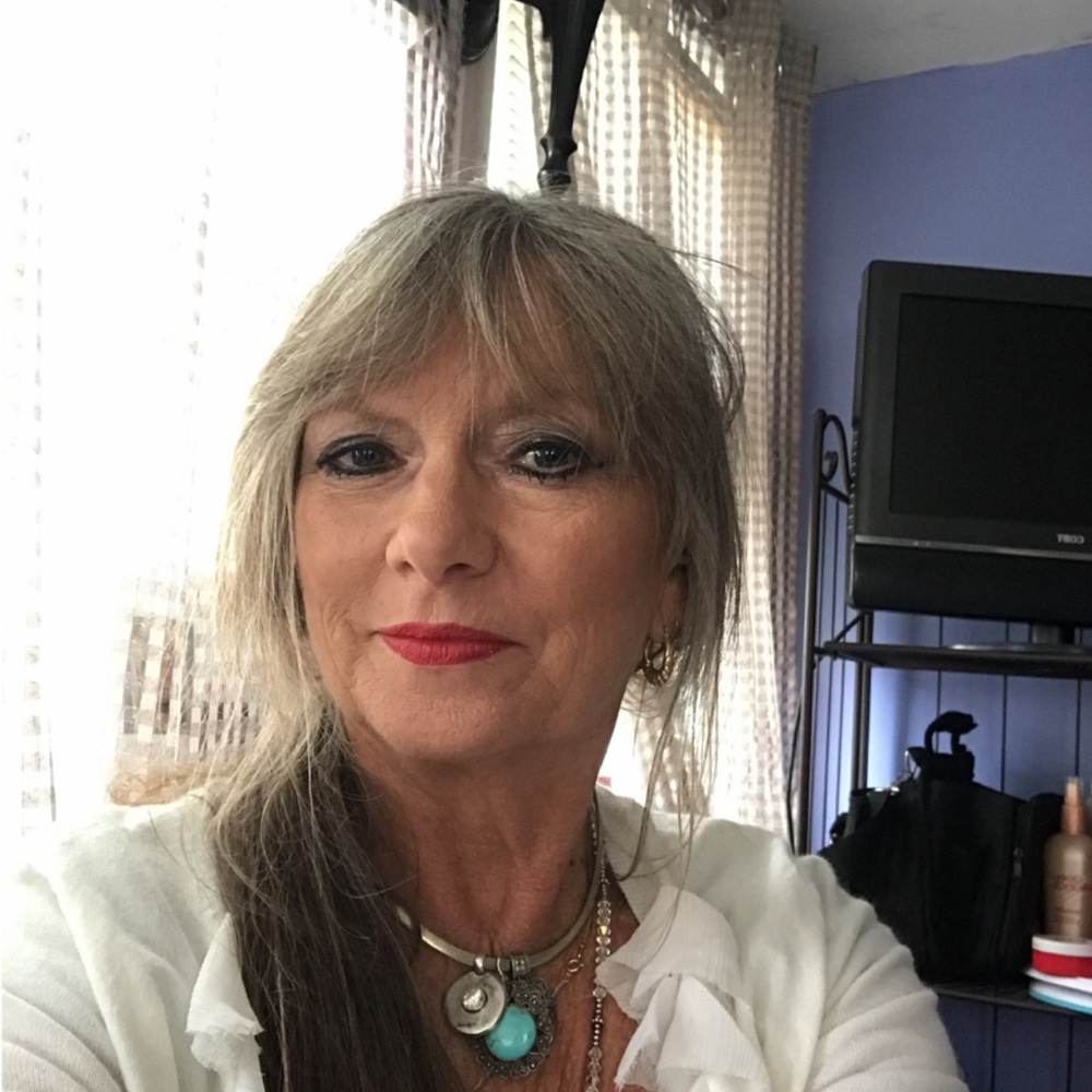 Meet your Posher, Ruth